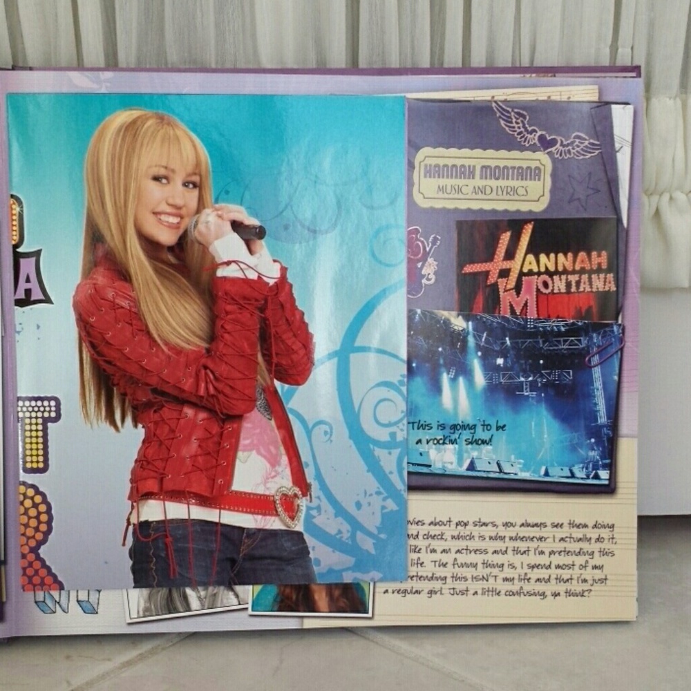 Hannah Montana hardback book and game - Picture 5 of 9